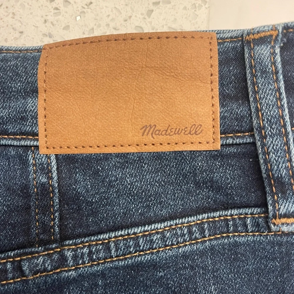 Madewell Women's Deep Indigo Vintage fit Skinny Jeans - Picture 4 of 7